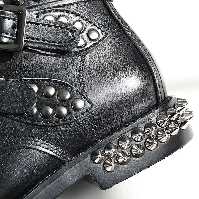 Biker Genuine Leather Womens Boots / Round Toe Autumn/Winter Motorcycle Rivet Ankle Boots in Black