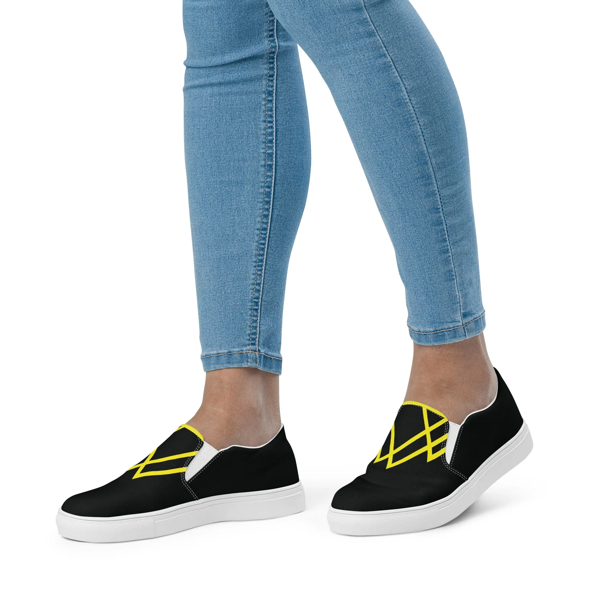 EGYPT Women’s Slip-On Canvas Shoes