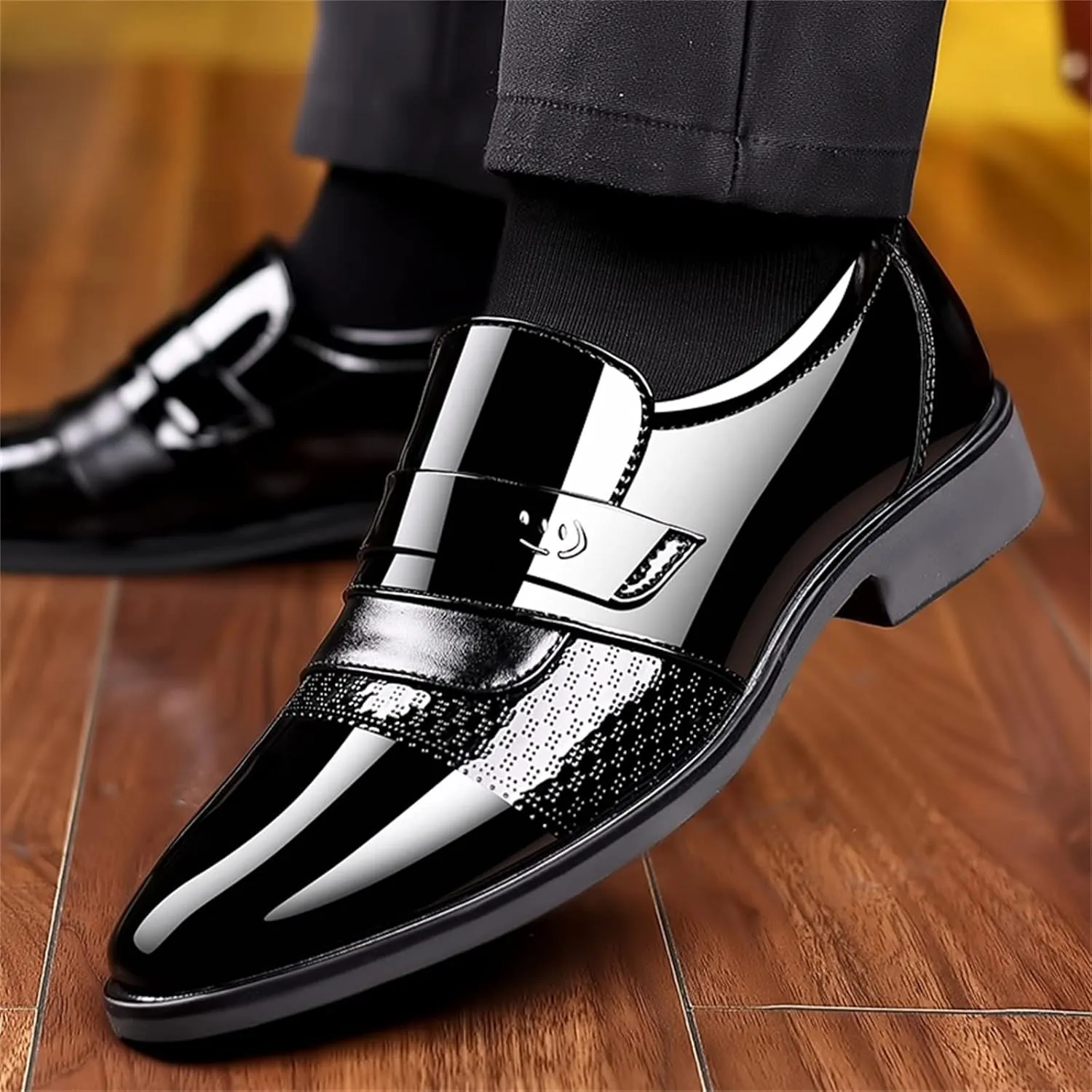 Fashion Summer and Autumn Men Leather Shoes Low Heeled Pointed Toe Slip On Business Simple Solid Shoes for Men Leather 7 Men