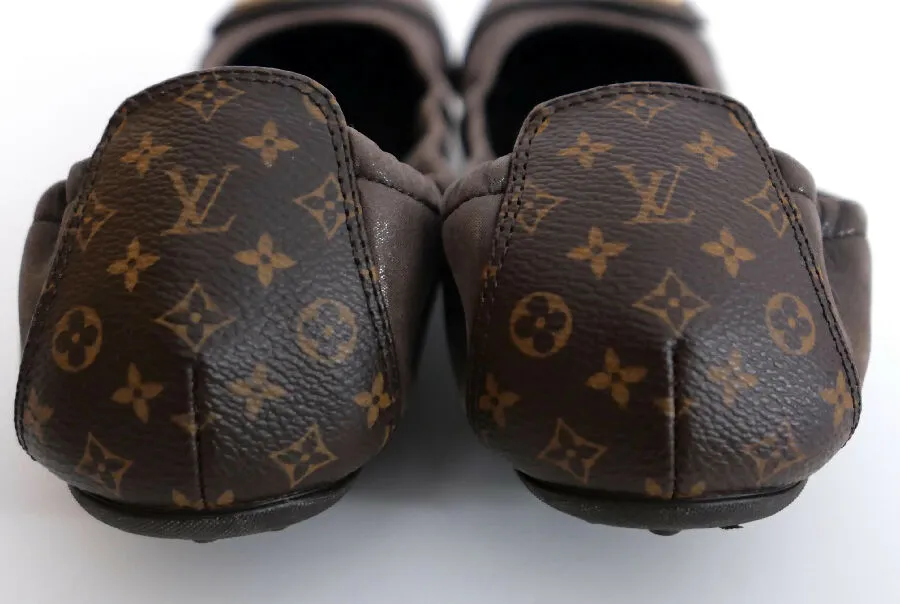 Louis Vuitton women's brown Lucky Monogram Ballet Flats