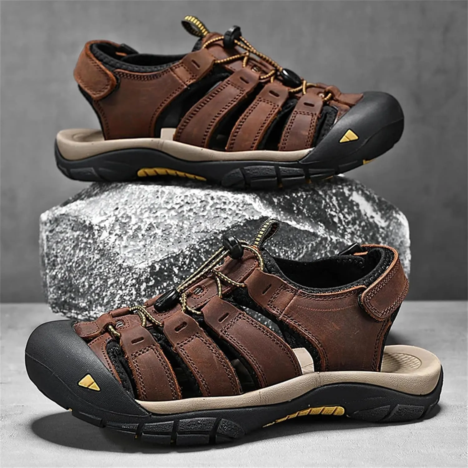 Men Design Breathable Casual Shoes Men Soft Bottom Large Size Outdoor Beach Sandals