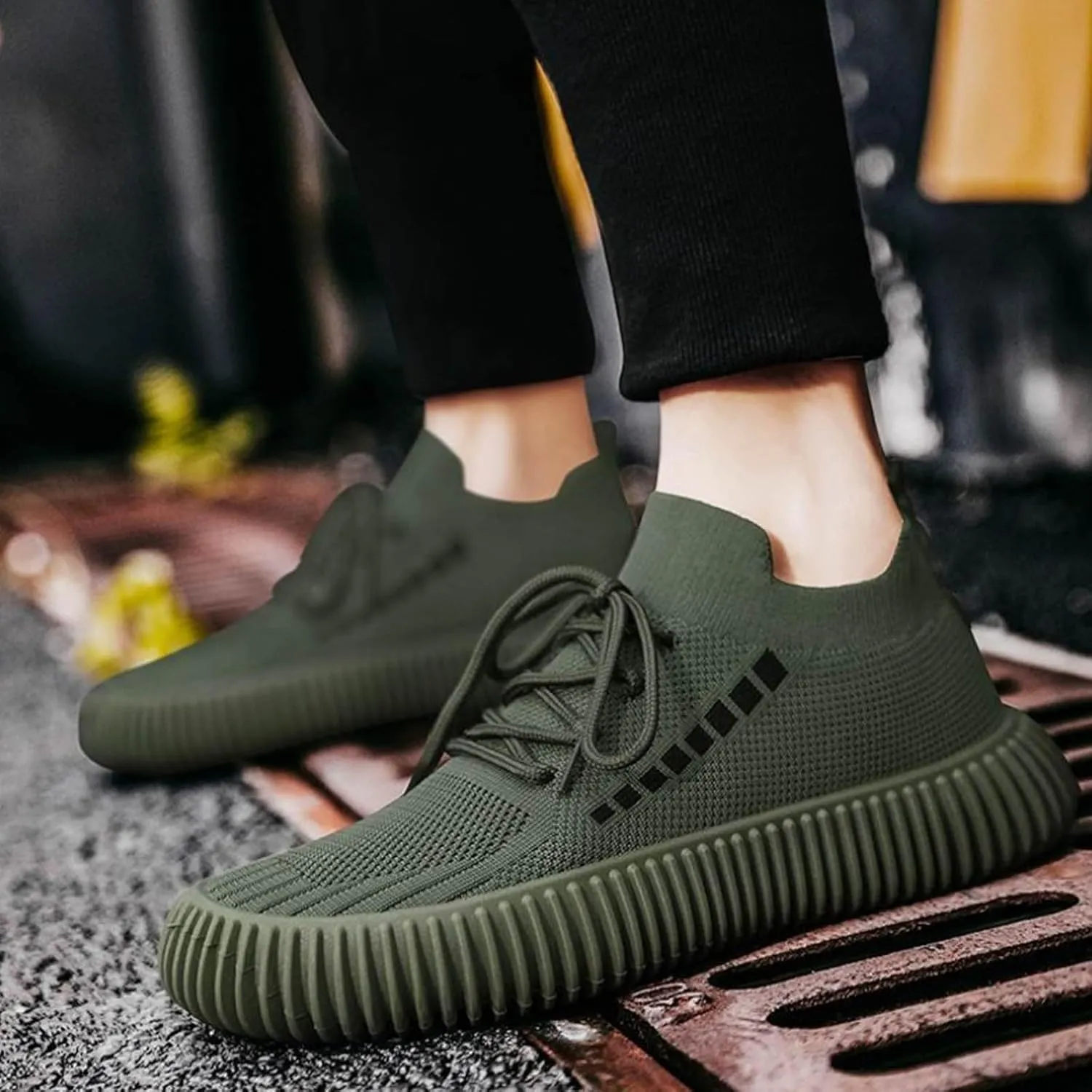 Men's Comfortable Diabetic Shoes Comfortable Breathable Stretch Canvas Slip On Sneaker Convenient Slip On Shoes
