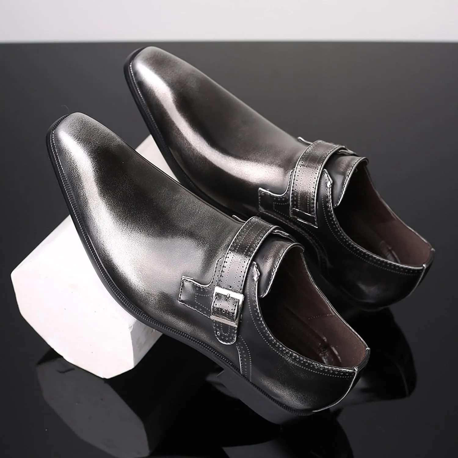 Men's Fashion Pointed Toe British Buckle Low Heeled Leather Shoes Large Size Slippers Business Leather Mens Prom Shoes Men's