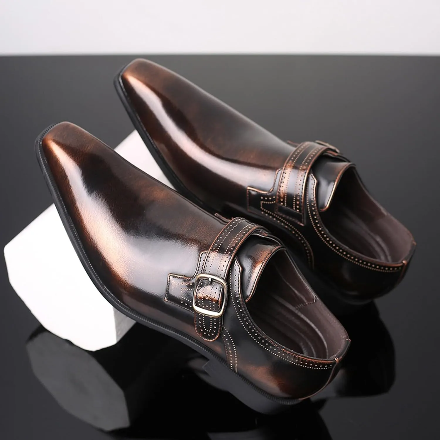 Men's Fashion Pointed Toe British Buckle Low Heeled Leather Shoes Large Size Slippers Business Leather Mens Prom Shoes Men's
