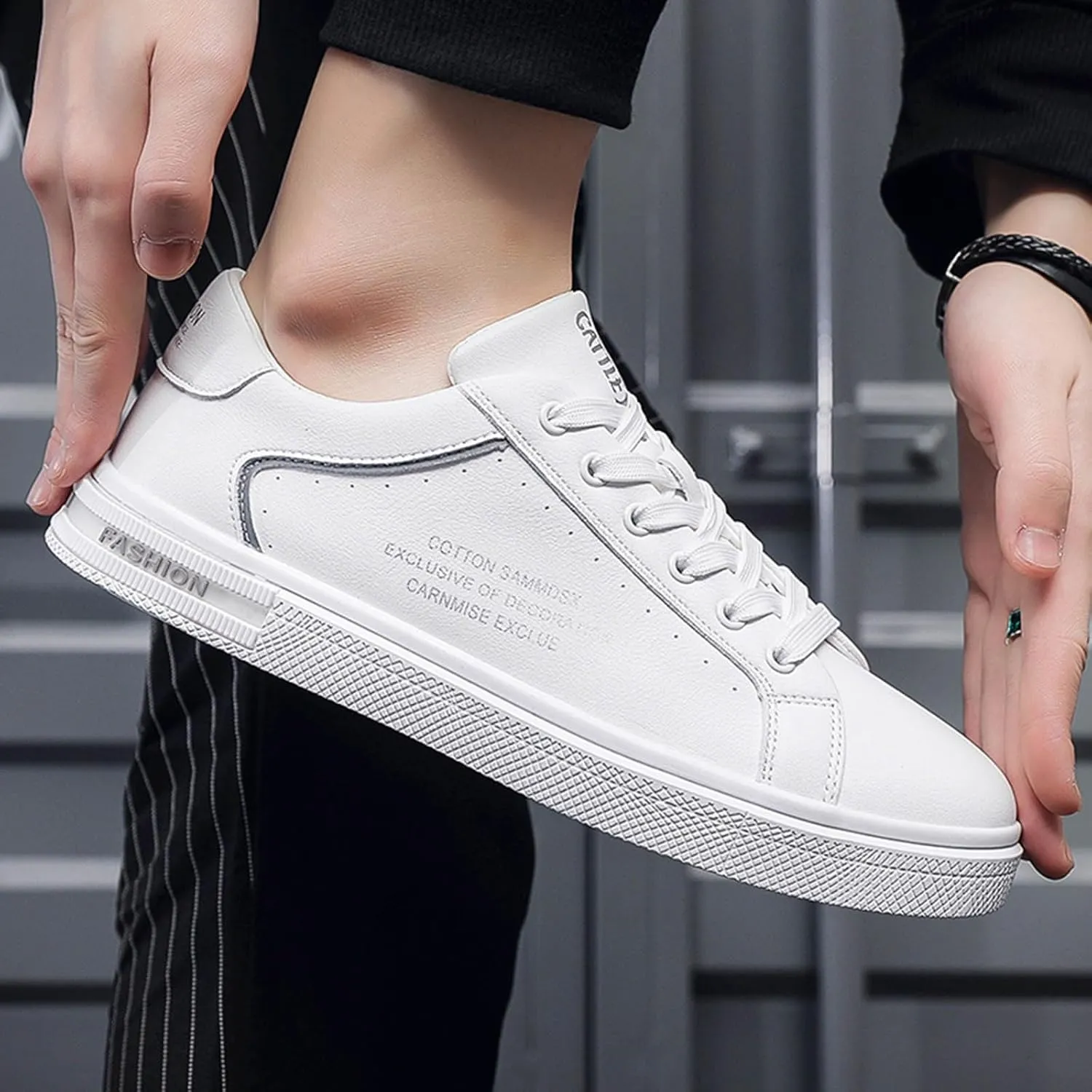 Men's Fashion Round Toe Lace Up Leather White Shoes Casual Comfortable Breathable Mens Leather Shoes Casual Hand Sewn Men Sho