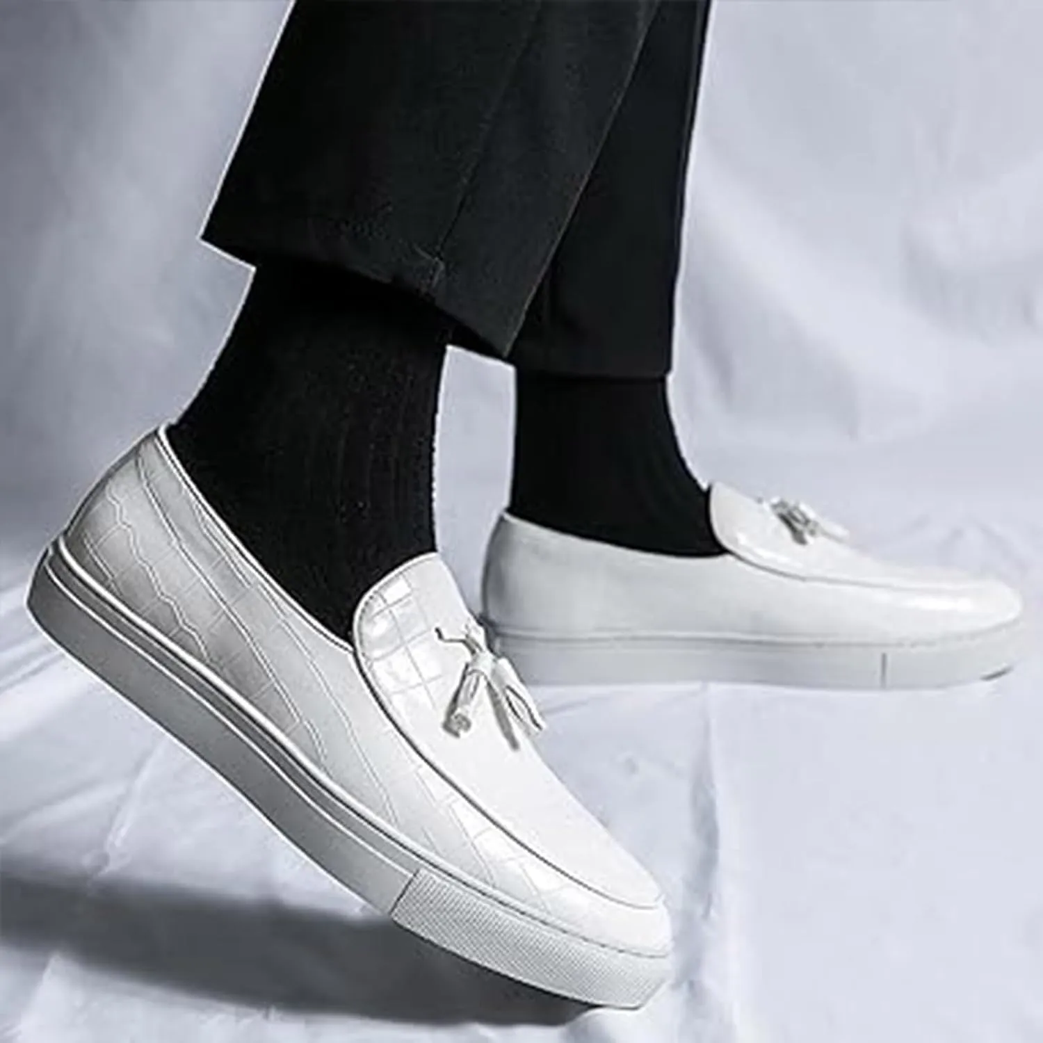Men's Leather Slip-On Loafers Comfort Round Toe Anti-Slip Casual Shoes