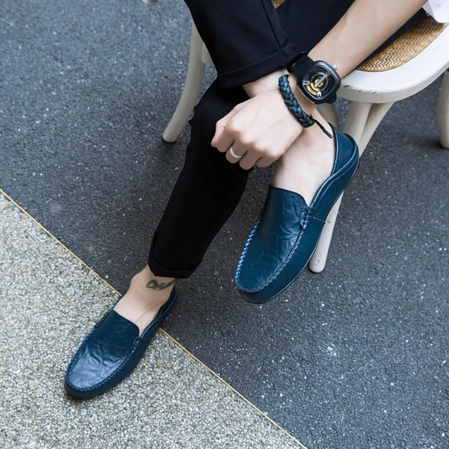 Mens Loafer Casual Shoes Slip On Driving Loafer Shoes Fashionable Leather Lightweight Casual Shoes
