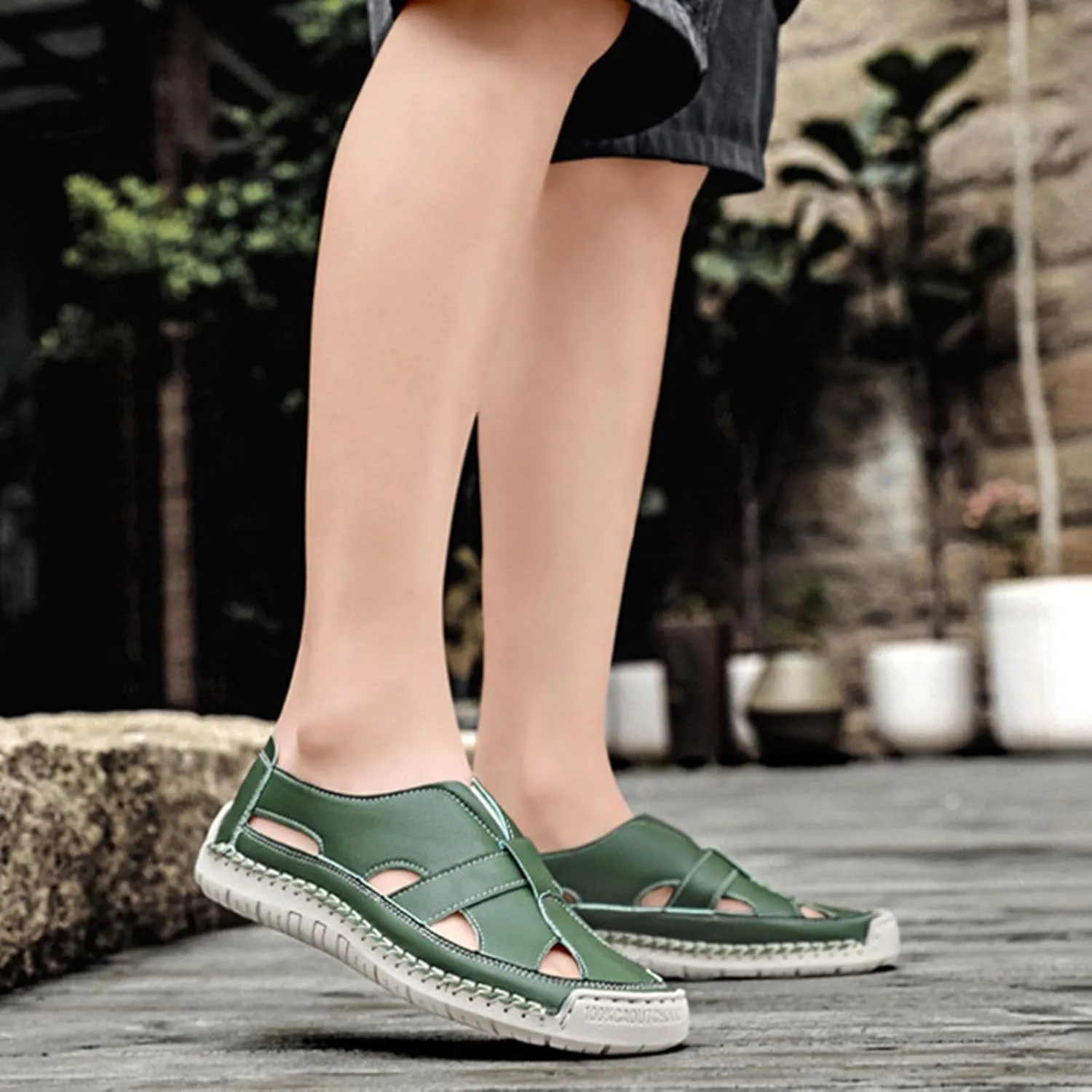 Men's Summer Casual Sandals Breathable Leather Fisherman Sandals Adjustable Hook Loop Flat Comfortable Beach
