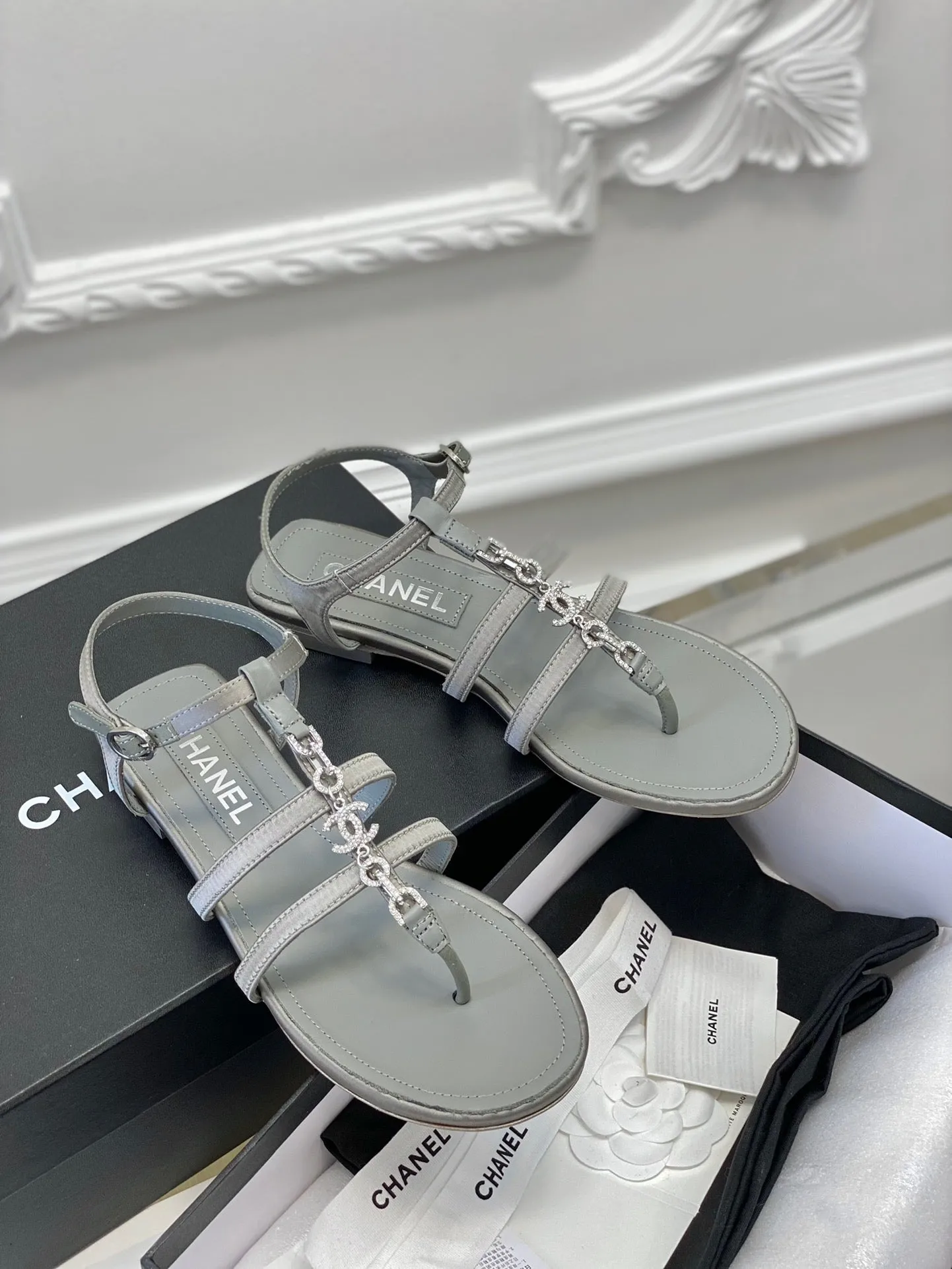 SE1117 CC Sandals / Size5-10