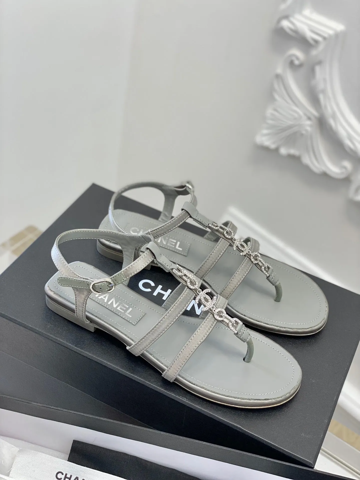 SE1117 CC Sandals / Size5-10
