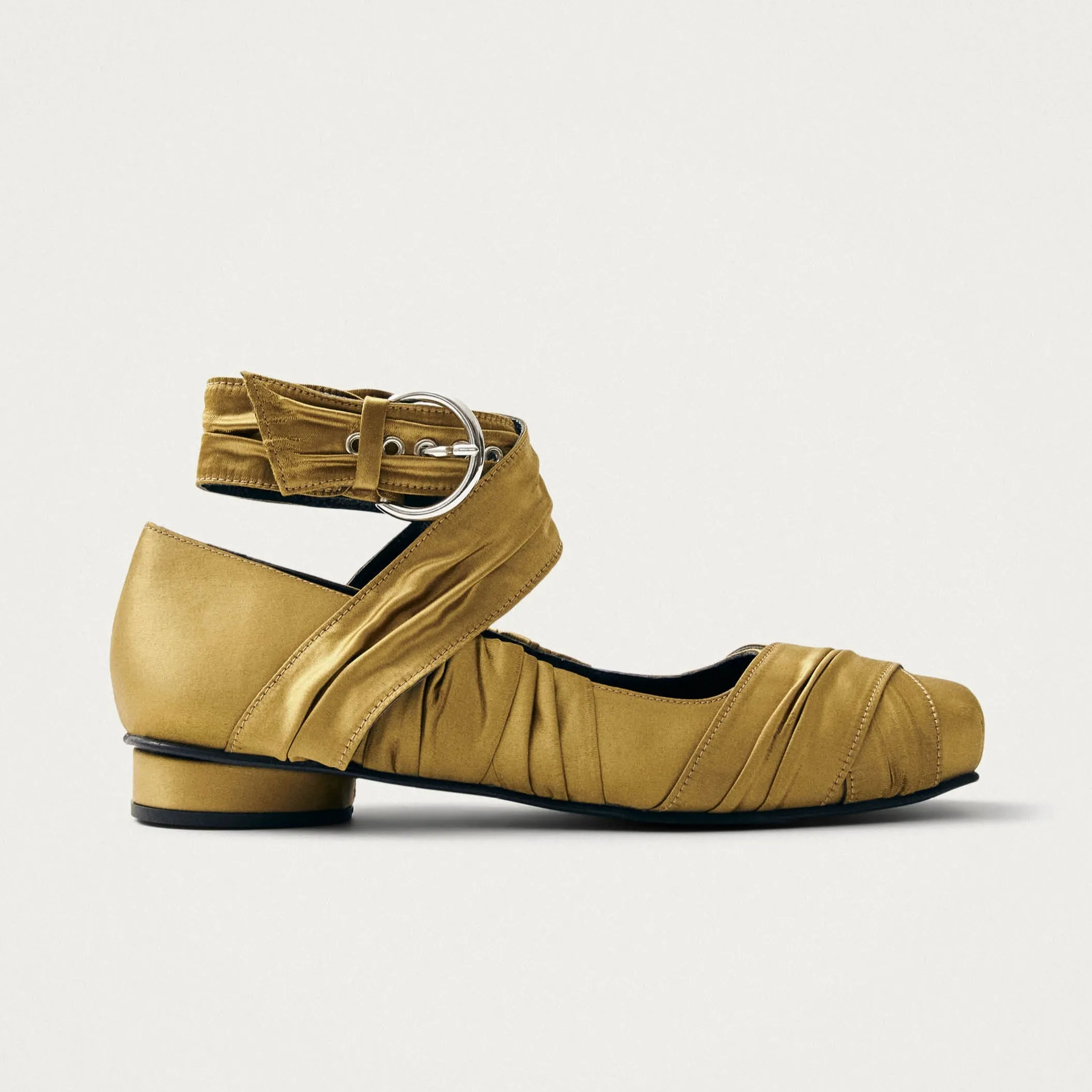 Volant Silky Dark Gold Ballet Flats