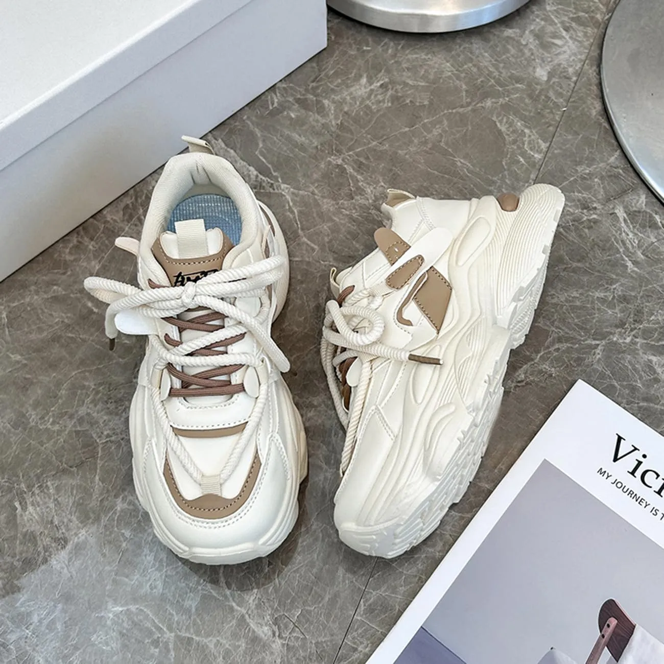 Women's Chunky Platform Sneakers Lightweight Walking Shoes for Women Breathable Retro Lace-Up Casual Shoes