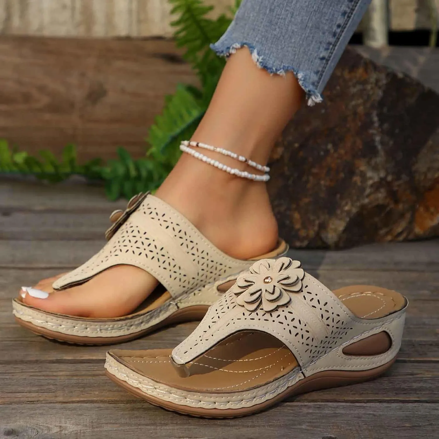 Women's Comfortable Wedge Sandals Open Toe Flip Flops Casual Walking Shoes with Arch Support for Summer Spring