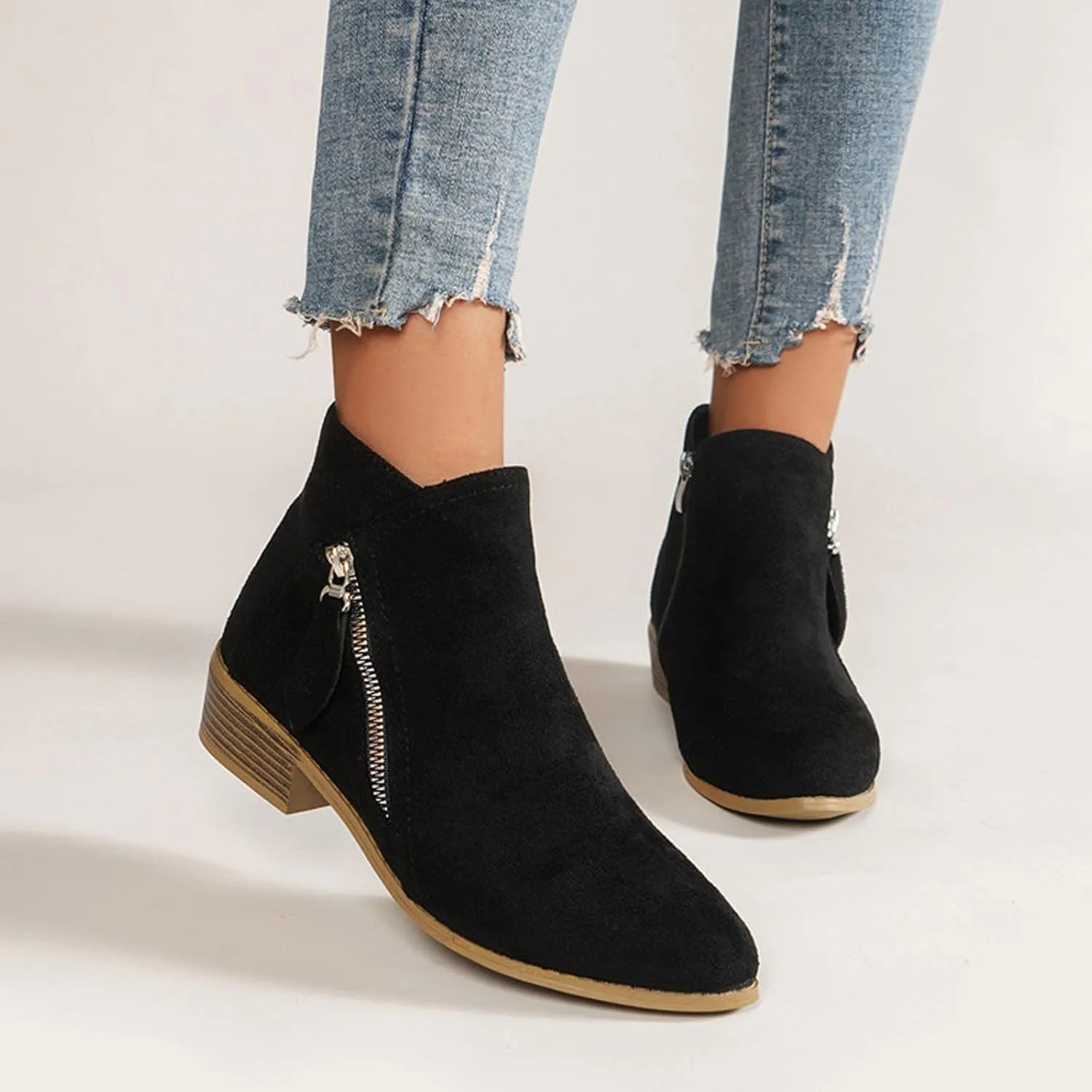 Women's Low-Heeled Chelsea Boots Fashion Pointed Toe Chunky Stacked Heel Booties Autumn Winter Side Zip Ankle Bootie