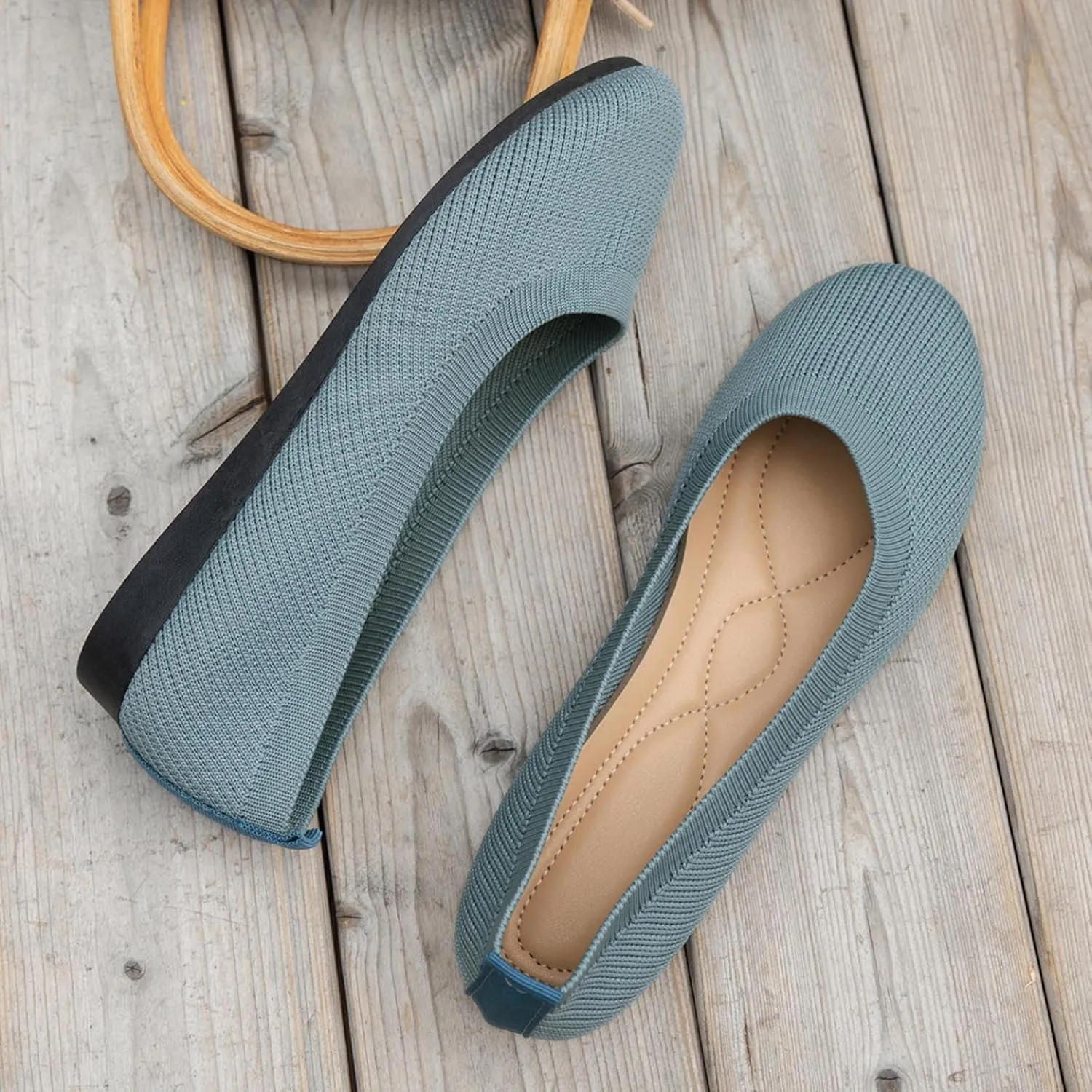 Women's Pointed-Toe Ballet Classic Lightweight Slip On Breathable Comfortable Casual Ladies Everyday Shoes