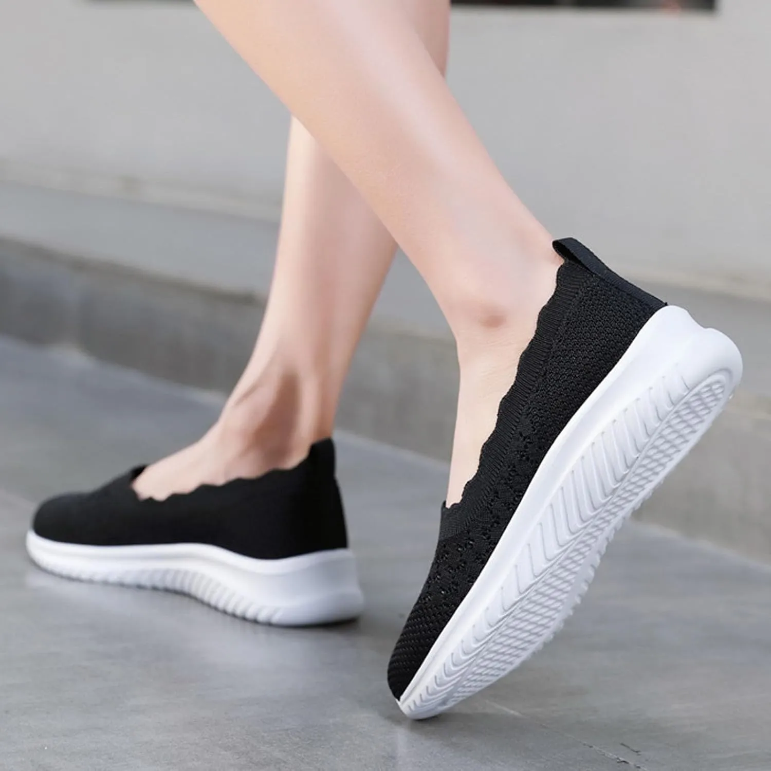 Women's Slip On Casual Flat Shoes Comfortable Breathable Knit Loafers Lightweight Walking Sneakers for Everyday